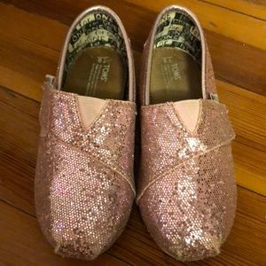 Girls toddler toms